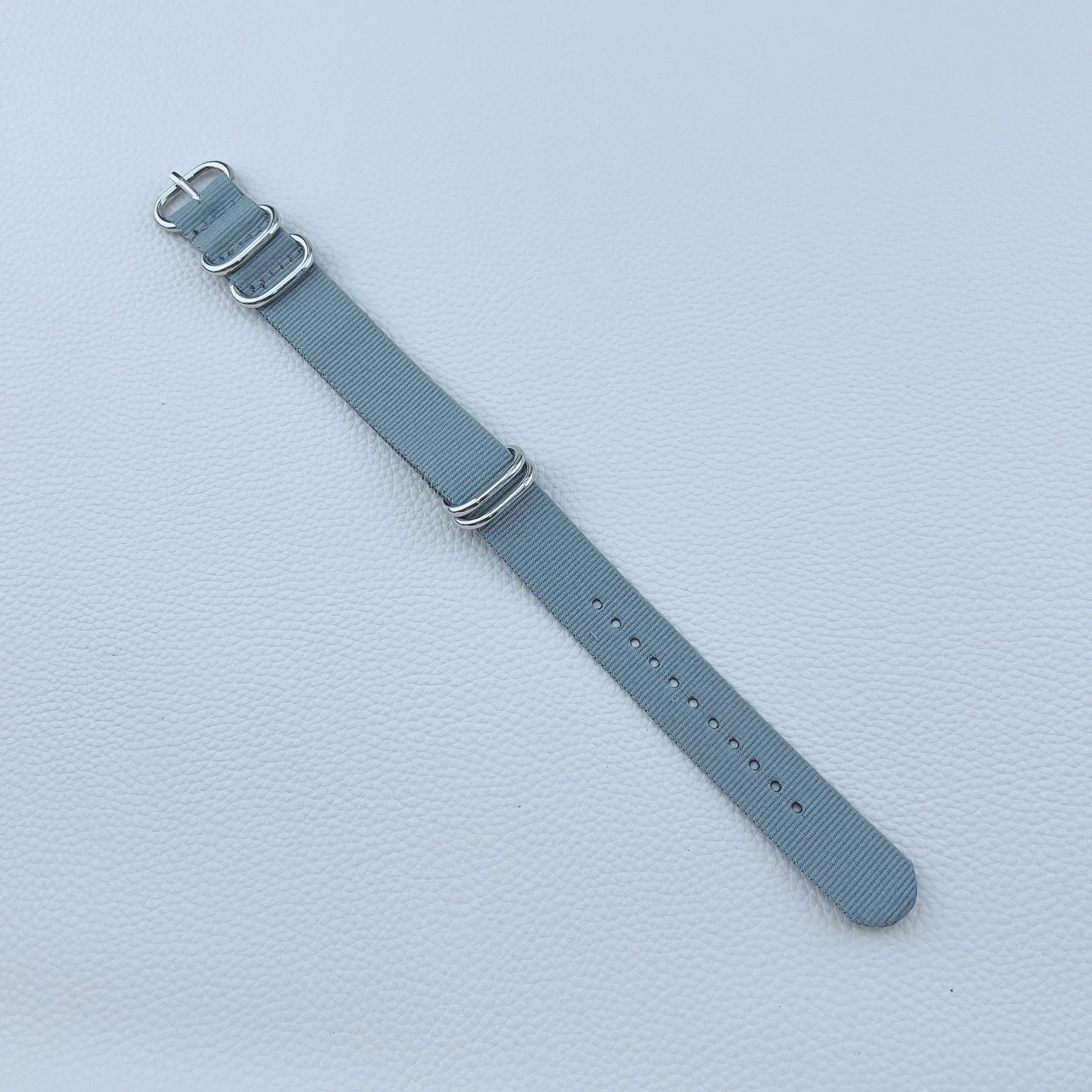 Durable Military-Grade Woven Nylon Watch Strap with Black Buckle