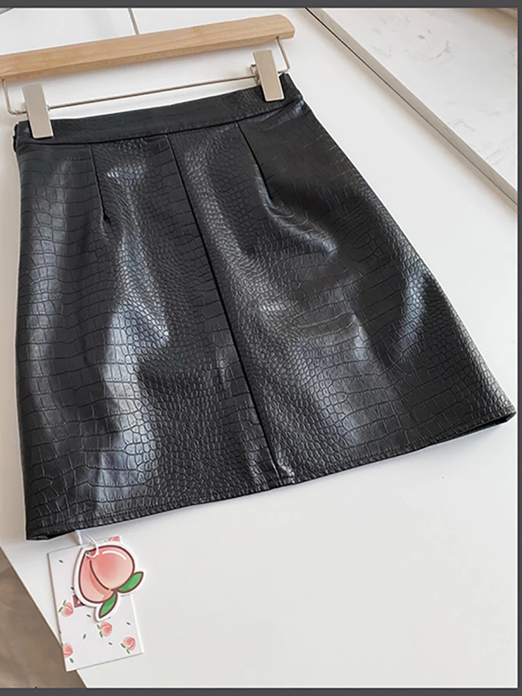 hoop skirt Hippie Sexy Pu Black Skirt Leather Gothic Slit Hem Soft Summer 2022 New Fashion Polyester Solid Punk Woman A Line Mini Skirts mini skirts for women