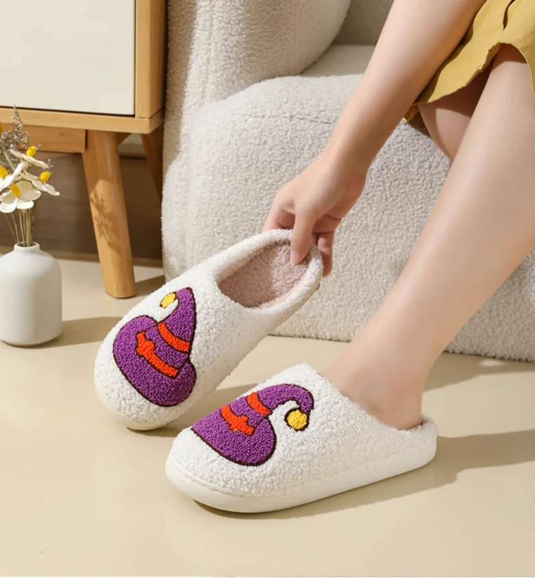 2024 Autunno/Inverno Cartone animato Cotone per coppie femminili, Arredamento per la casa antiscivolo, Calore interno, Pantofole di Halloween_voghion.com