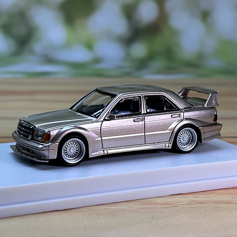 ミニカー Mercedes-Benz 190 E 2.5-16 Evolution ミニカー Mercedes-Benz 190 E 2.5-16 Evolution Legend: Mercedes