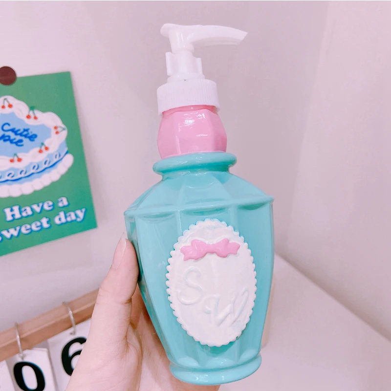 Cute Shell Perfume Shape Bathroom Shampoo Bottle 250ml/350ml Soap Dispenser Body Wash Hair Conditioner Refillable Bo