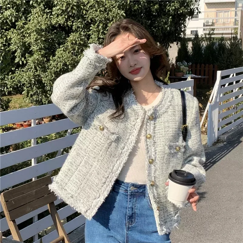 2023 New Loose Everything Burst Small Fragrance Coat Female High-end Short Style Small French Ladies Casual Design Sense of top