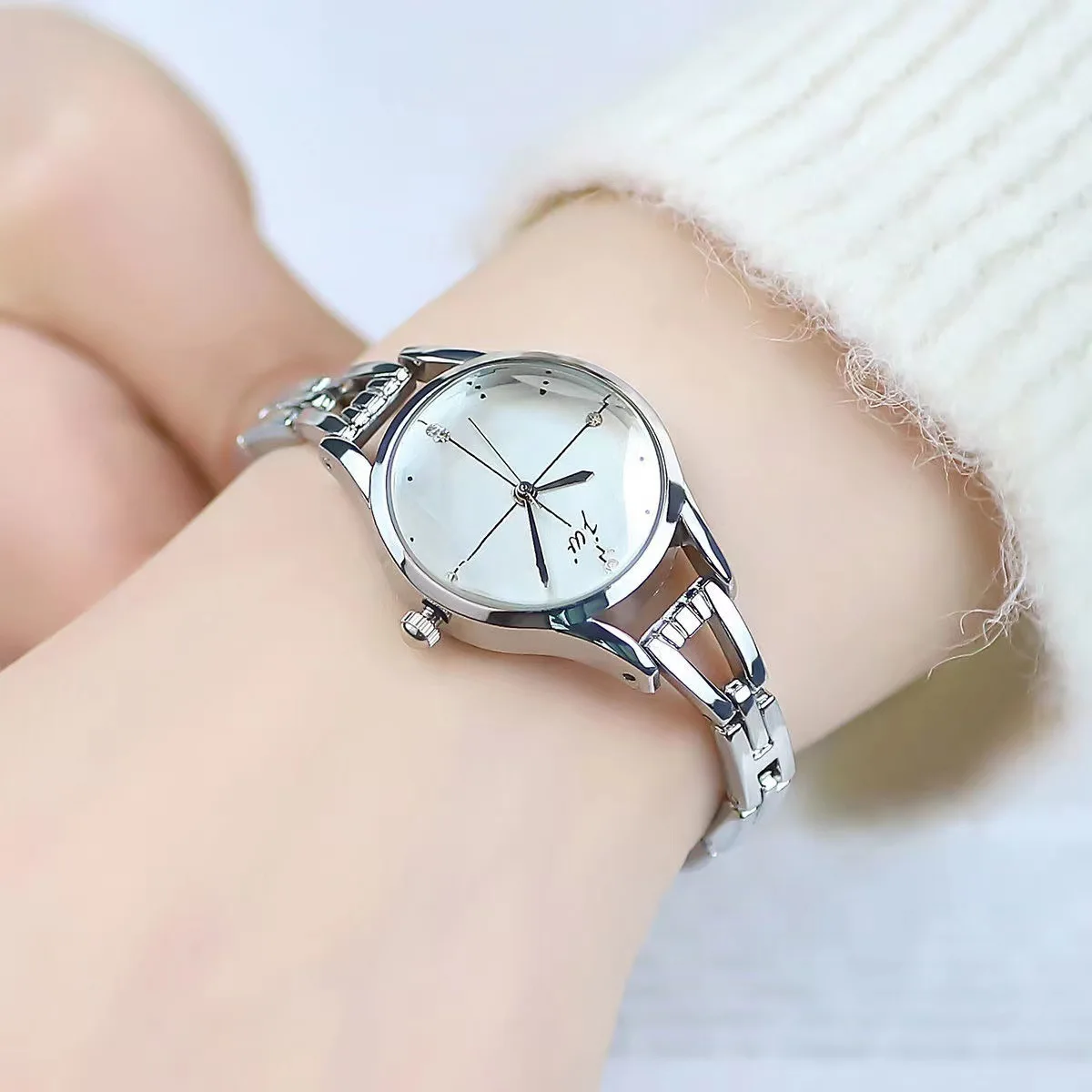 Luxury Bracelet Watch For Women Elegant Rose Gold Ladies Wrist Watches Rhinestone Simple Fashion Female Quartz relogio feminino 4