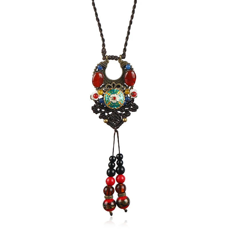 

Ancient craftsmanship, agate, glass, cloisonne, wax thread, weaving and knotting, South American jewelry necklace