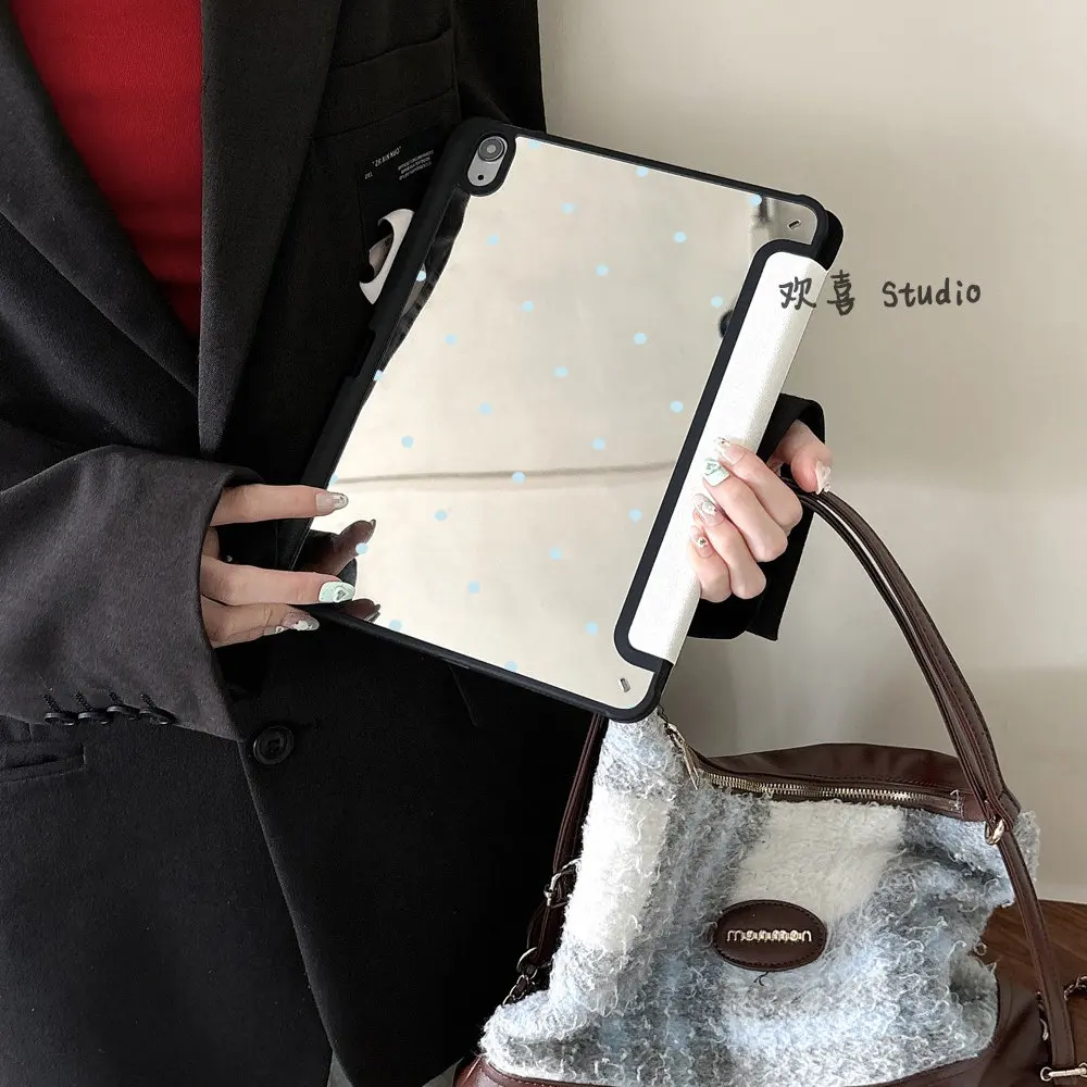 Chic Black Polka Dot Tri-Fold iPad Case with Pencil Slot