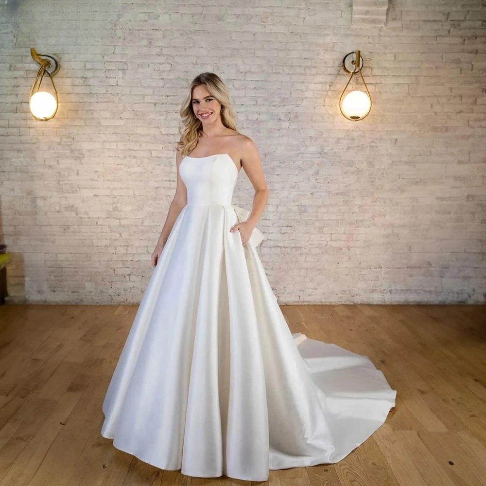 

Wedding Dress Popular 2023 Sweetheart Satin Sleeveless Gorgeous Bridal Gowns Up Stunning robe de mariée Cusomize To Measures