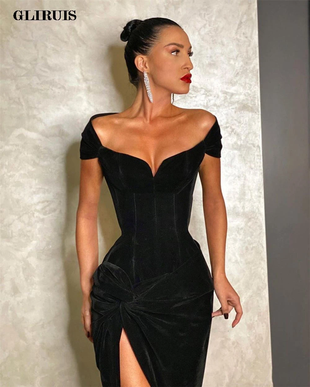 Off The Shoulder Black Mermaid Velvet Prom Dresses Sexy Pleats High Slit Evening Dress Cap Sleeves Princess Party Gowns silver prom dresses