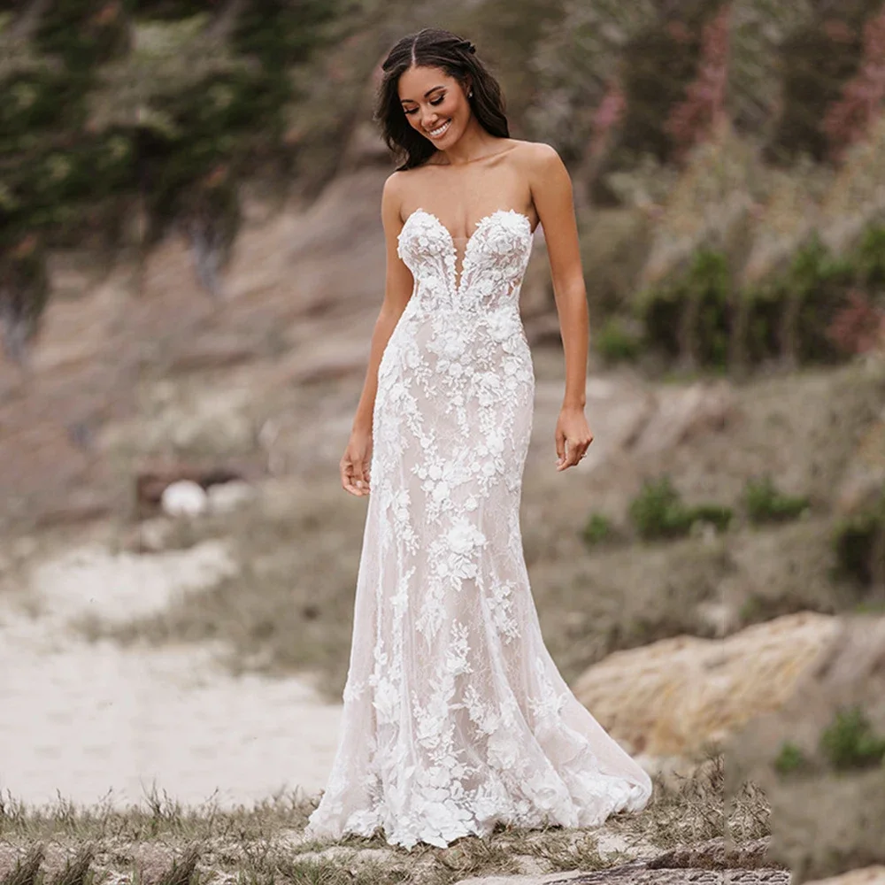 

Beach Sheath Wedding Dresses Sleeveless Sweetheart Vestido De Novia White Lace Appliques Backless Tulle Bridal Gown Sweep Train