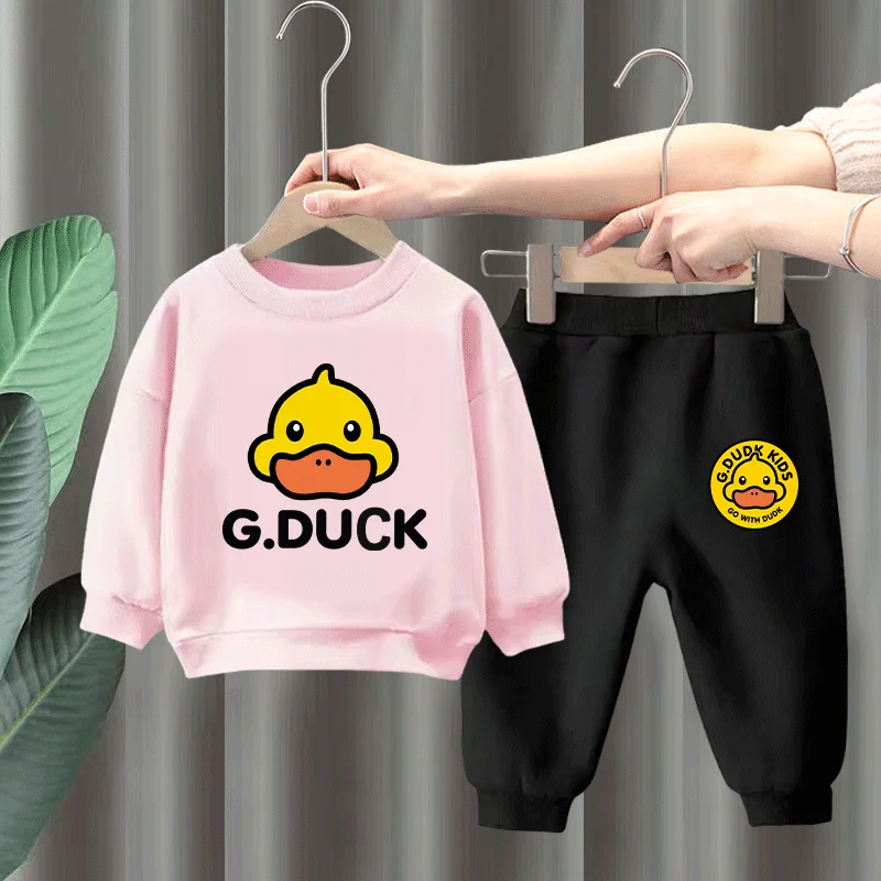 271 setPink sweatshirt h1 + black sweatpants h2