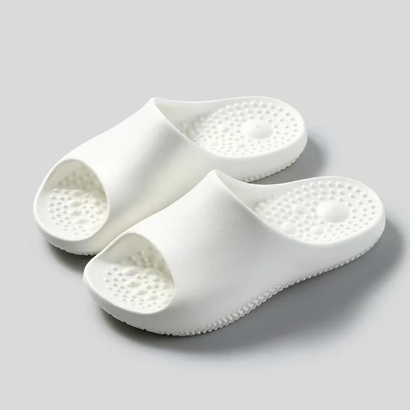 New Woman Summer Beach Light Slippers Home Bathroom Sandals Non Slip Indoor Slides Soft Sole EVA Shoes