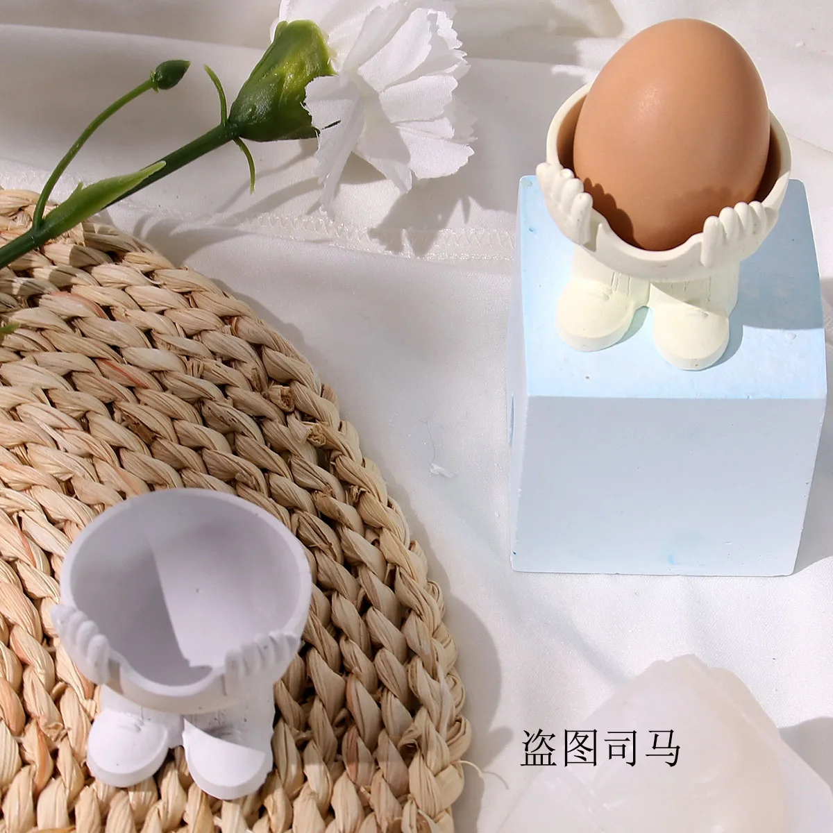 Stampo Portauova Di Pasqua A Cuore In Silicone - Riutilizzabile Per Decorazioni E Tavola - Antiaderente E Lavabile - Foto 3