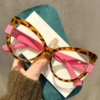 Nouvelles lunettes œil de chat haute définition à la mode avec grand cadre, conception de blocage de couleur et lunettes Anti-lumière bleue multicolores 2