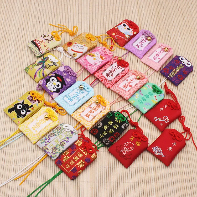 Amuleto Tradizionale Giapponese Talismano Churinga Perapt Maneki Neko Lucky Cat Portachiavi Best Wish Donna Car Bag Ornamento Regalo
