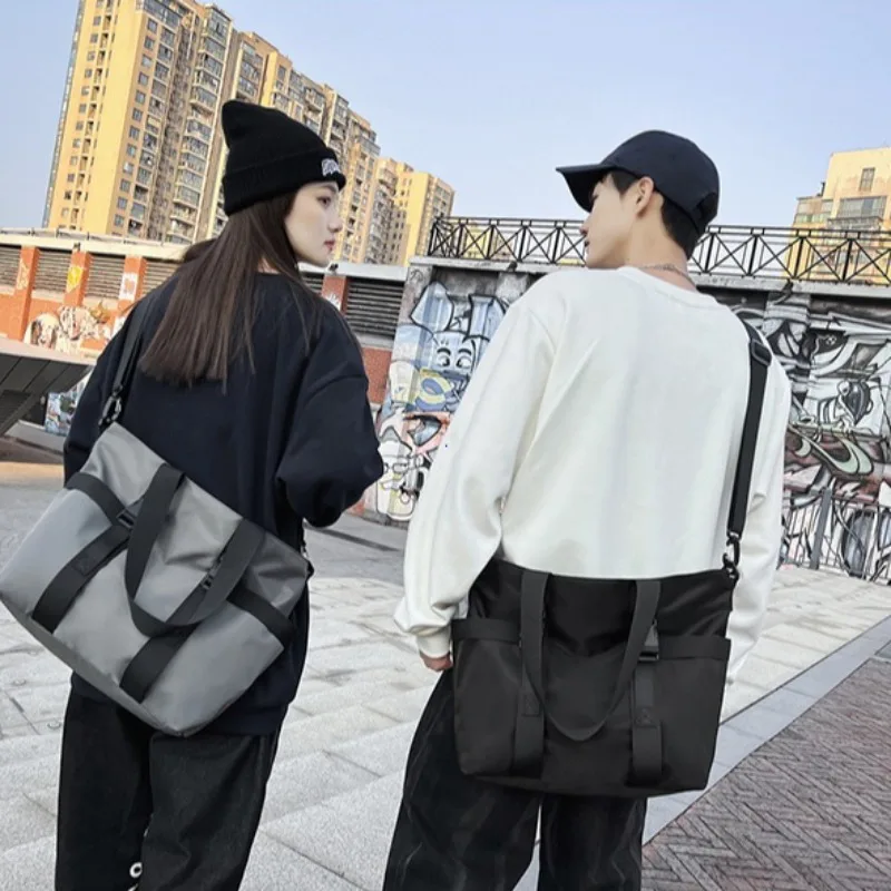 Men's Faionable Large Capaci oulder Bag Travel Handbag Casual Bapa Ox Cloth Zipper Closure Soft Handle Durable Crossbody Bags