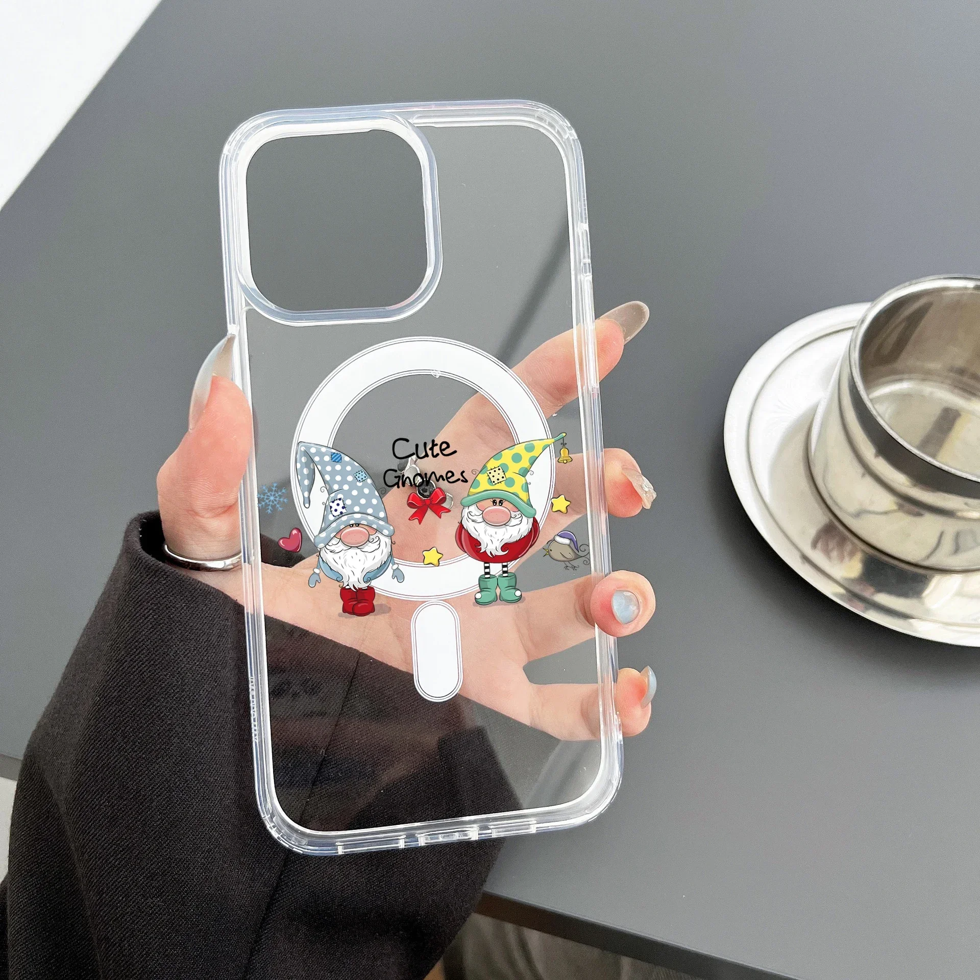 

Christmas magnetic function CUTE GNAMES cute Santa phone case MERRY CHRISTMAS phone case for Iphone 15 Pro Max acrylic A82