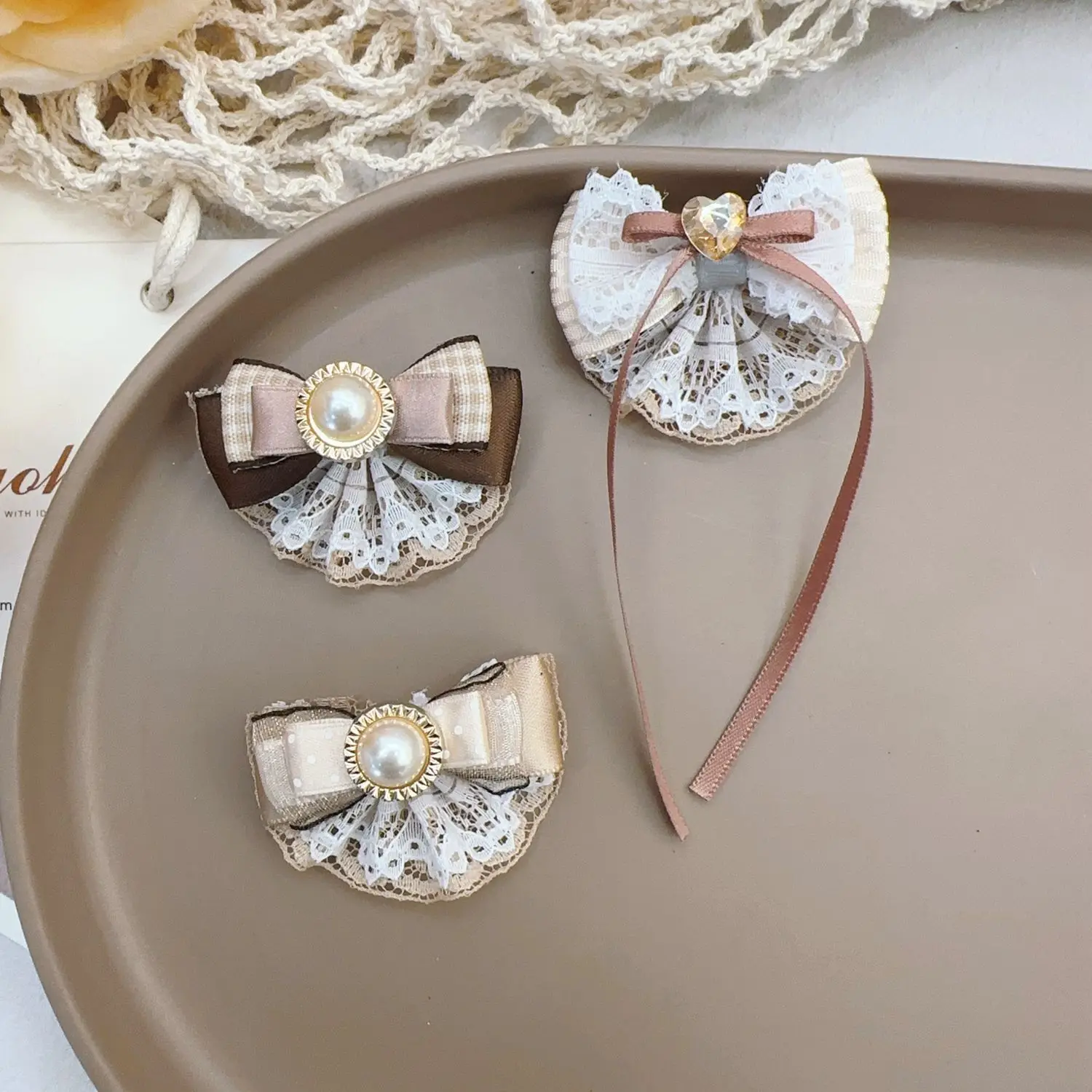 Women's Light Brown Bow Hair Clips - Cute Kawaii Sweet Fashion Accessories, Trendy Edge Clips, Versatile Gift