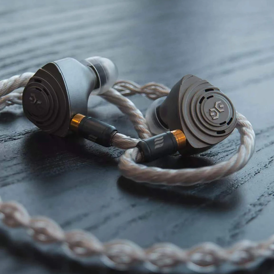 イヤホン Elysian acoustic labs Pilgrim イヤホン Elysian acoustic labs Pilgrim PILGRIM