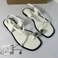 Brand Design Women Flat Sandals Clip Toe Leisure Outside Beach Shoes for Lady Fashion Metal Decoration 2025 Summer Footwear