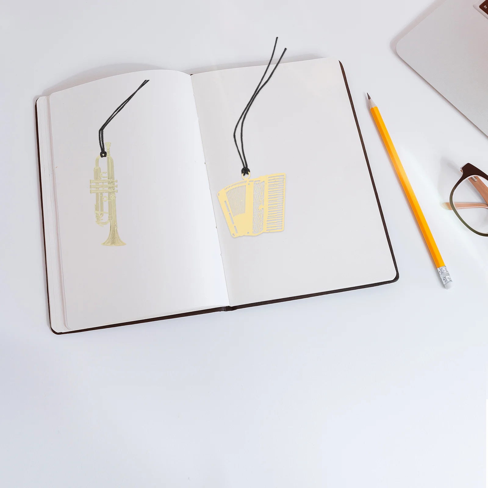 

6 Pcs Musical Instruments Bookmark Fancy Bookmarks Markers for Student Kids Fun Pretty Unique Page Child