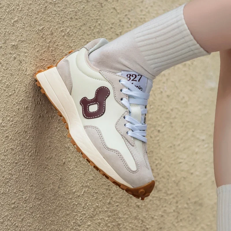 Trendy, Comfortable Running Shoes Best-Selling Soft-Soled Casual Sports Footwear