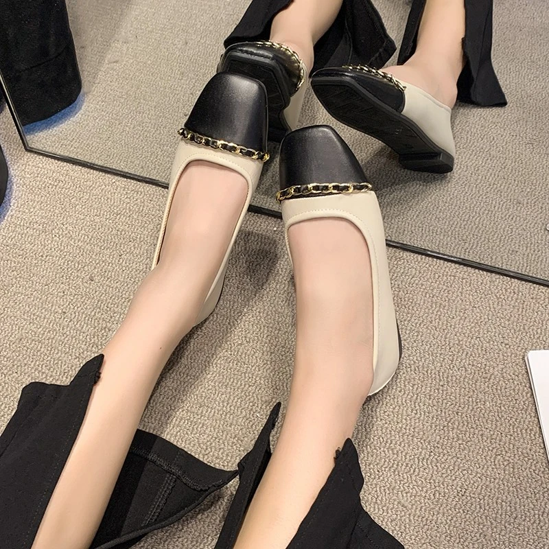 

New Spring Autumn Soft Sole Foldable Shoe Women Square Head Women Flats Fashion Metal Chain Decoration Shallow Mouth Women Shoes