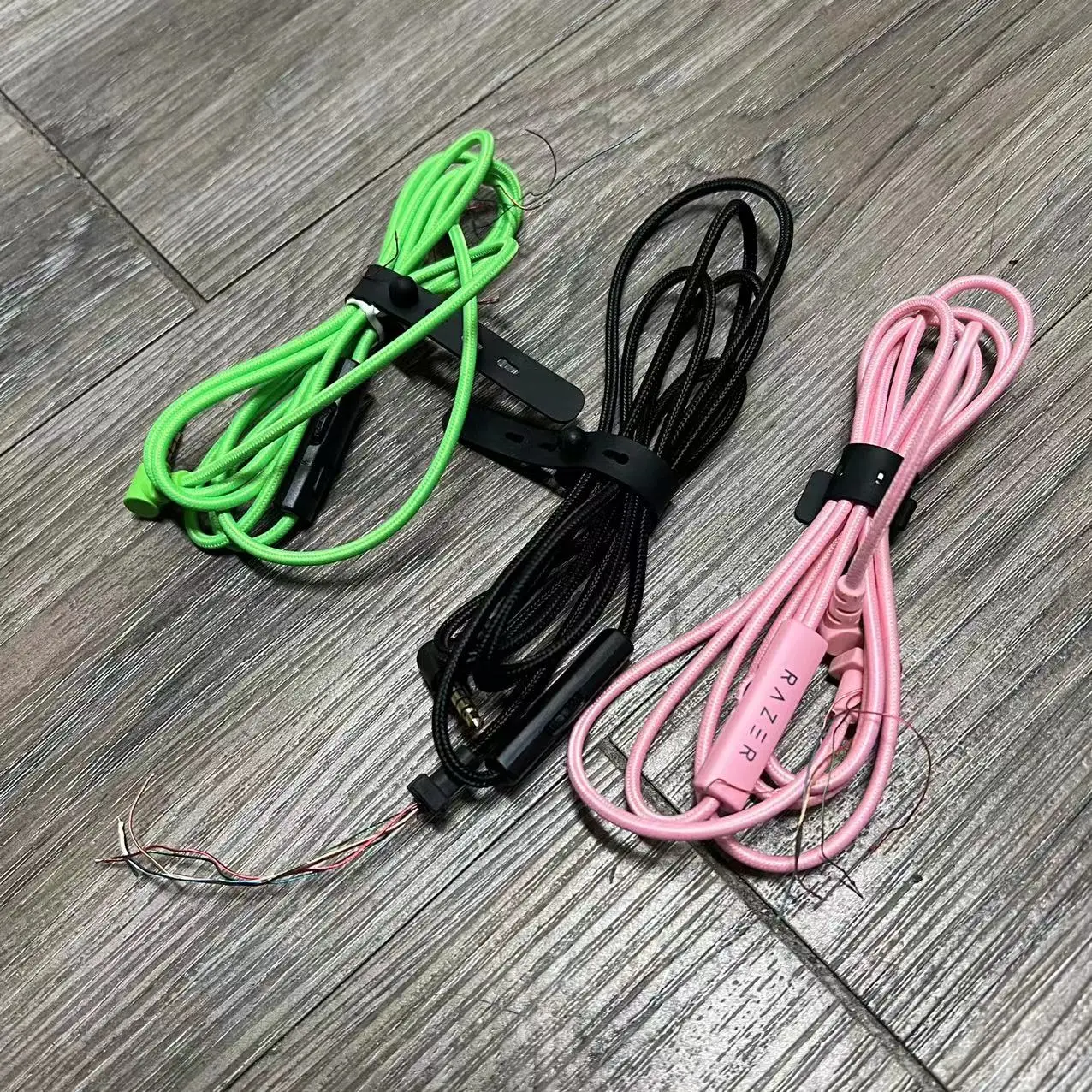 Razer ゲーミングヘッドホン 有線 変換アダプター付 Razerのゲーミング