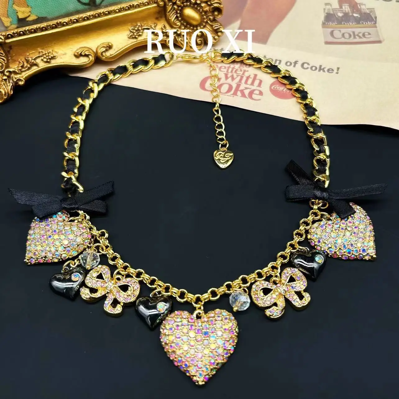 

Vintage Rhinestone Ribbon Heart Necklace For Women