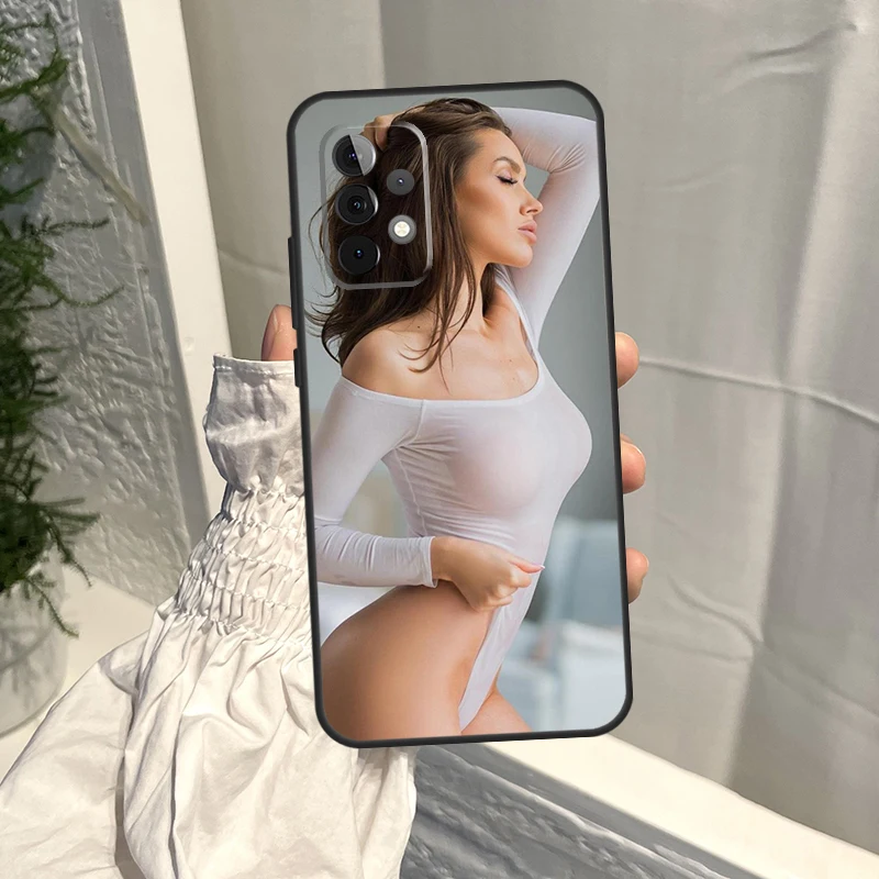Alluring Lana Rhoades Phone Case Cover