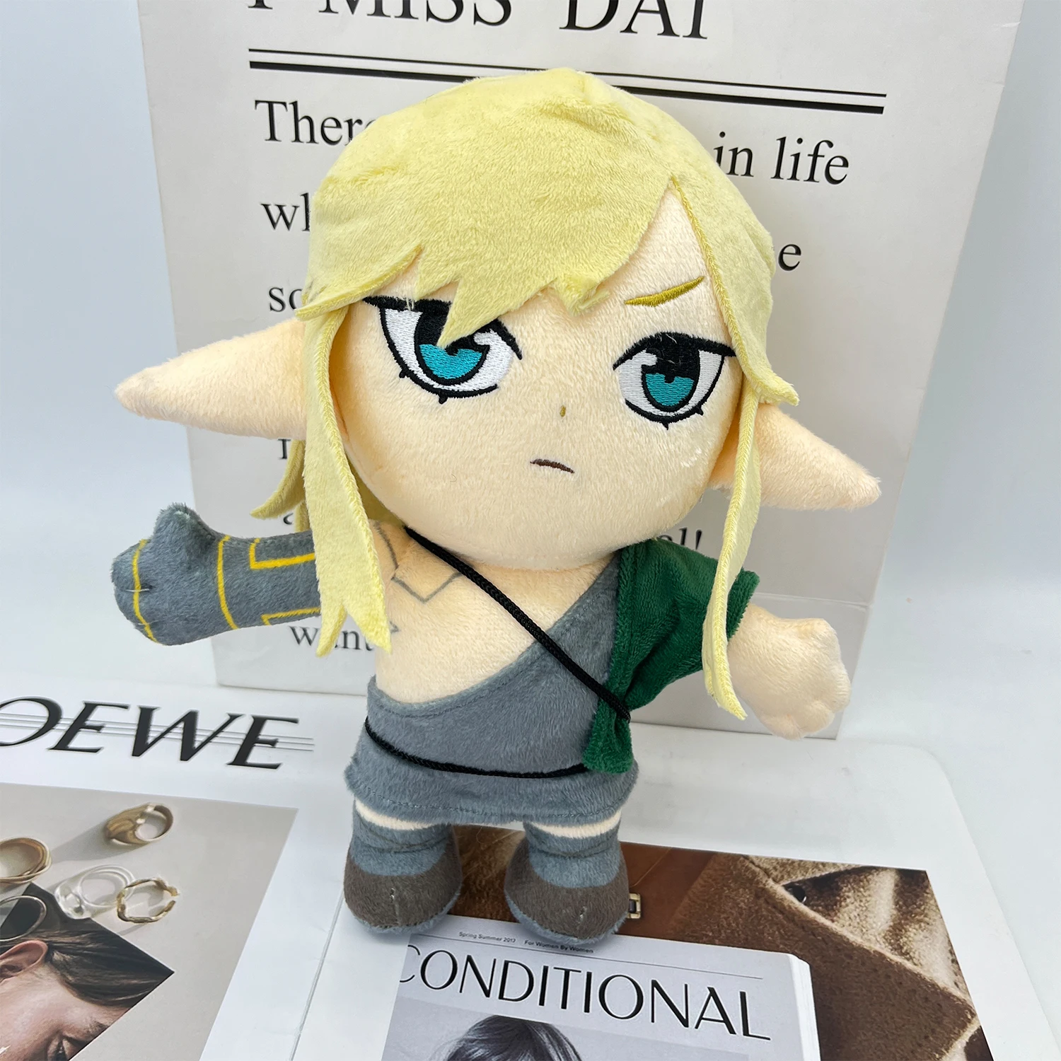 S5223ddfaa4024d459c06c884c05e40fdh - Zelda Plush