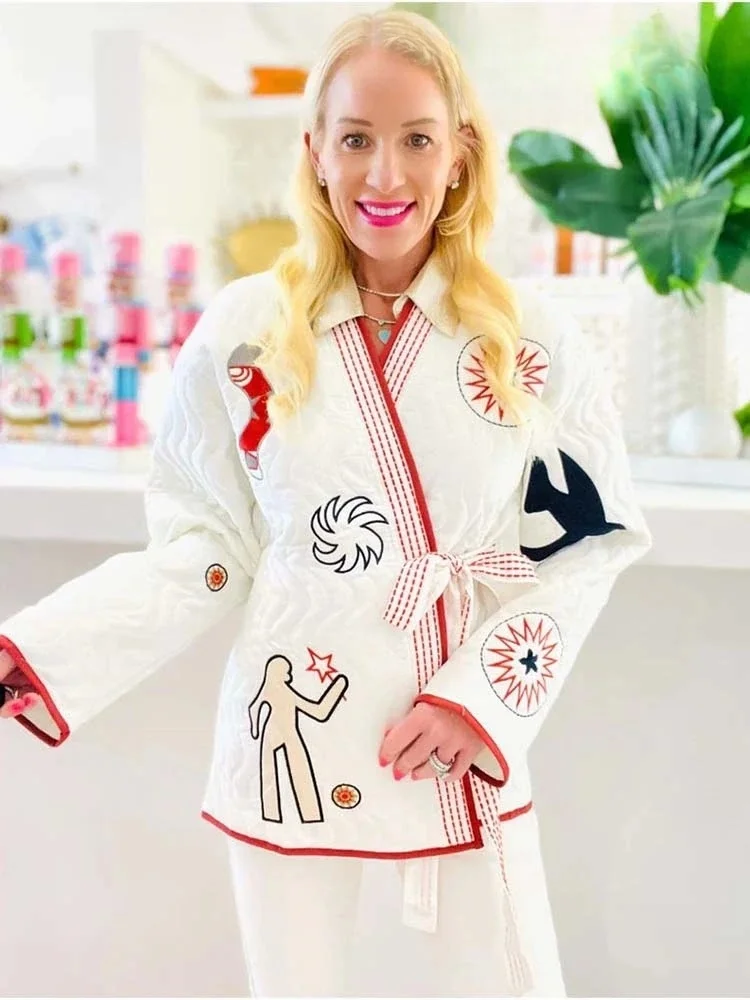 

TRAF Ladies Embroidered Quilted Kimono 2023 Autumn New Casual Japan Style V-neck Shirt Female Fashion Street Printed Lace Shirt