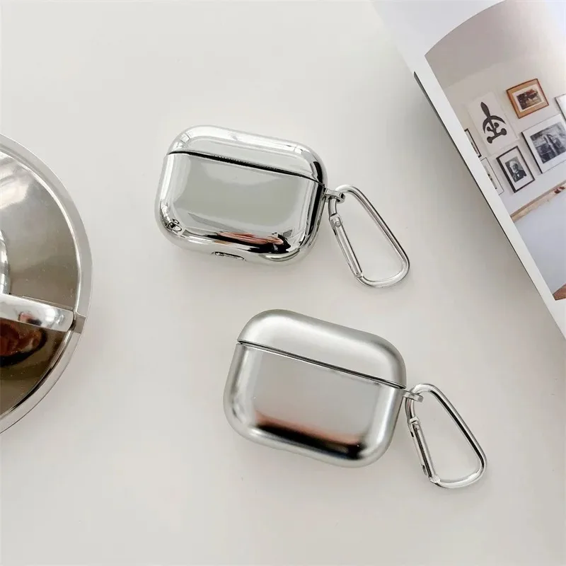 Sleek Electroplated TPU Earphone Protective Case with Hook