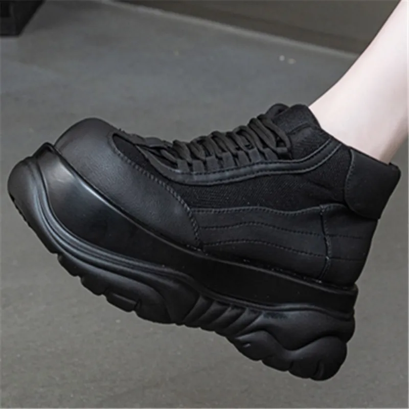 2024 Women's Small Man Heightened Platform High-top Trendy Cool Neutral Muffin Goth Short Punk Metal Big Head Boots