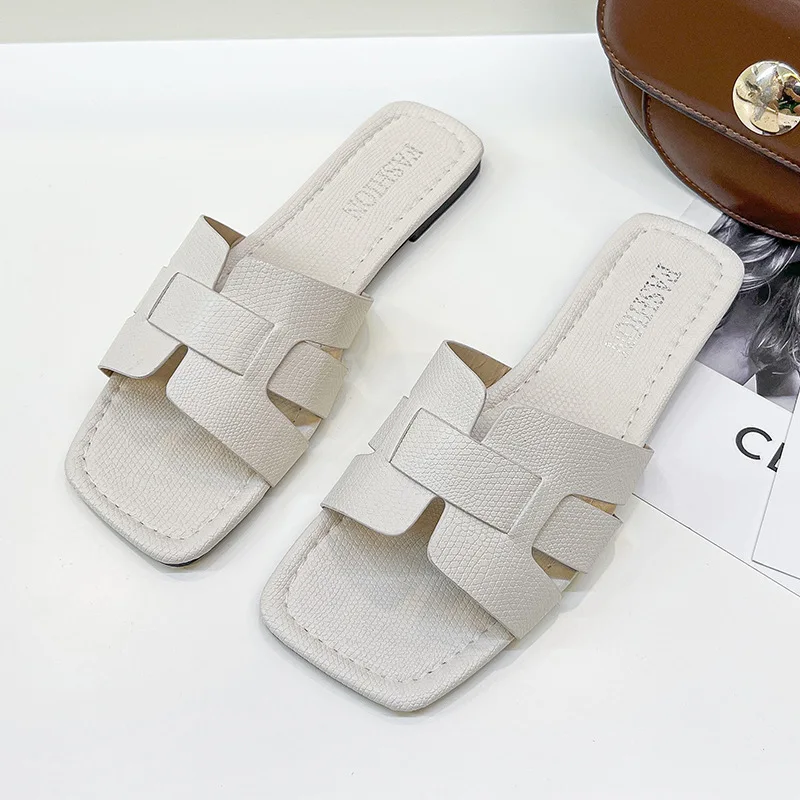 

2024 Summer New Sexy Fashion Design Women's Slippers Flat Non-Slip Outdoor Slippers Open Toe Beach Women's Sandals Women's Shoes