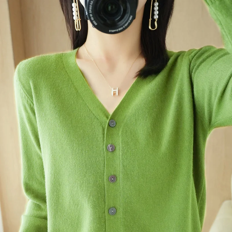 

Knitted Cardigan Sweater Coat Knit Undershirt V-neck Long Sleeves New Outside Sweater Ladies Korean Version Temperament