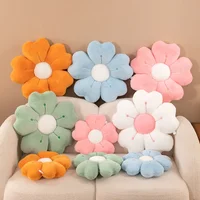 Plush Pillow Comfortable Daisy Flower Shaped - Cute Decorative Pad for Bed and Sofa, Soft Polyester Fabric 1