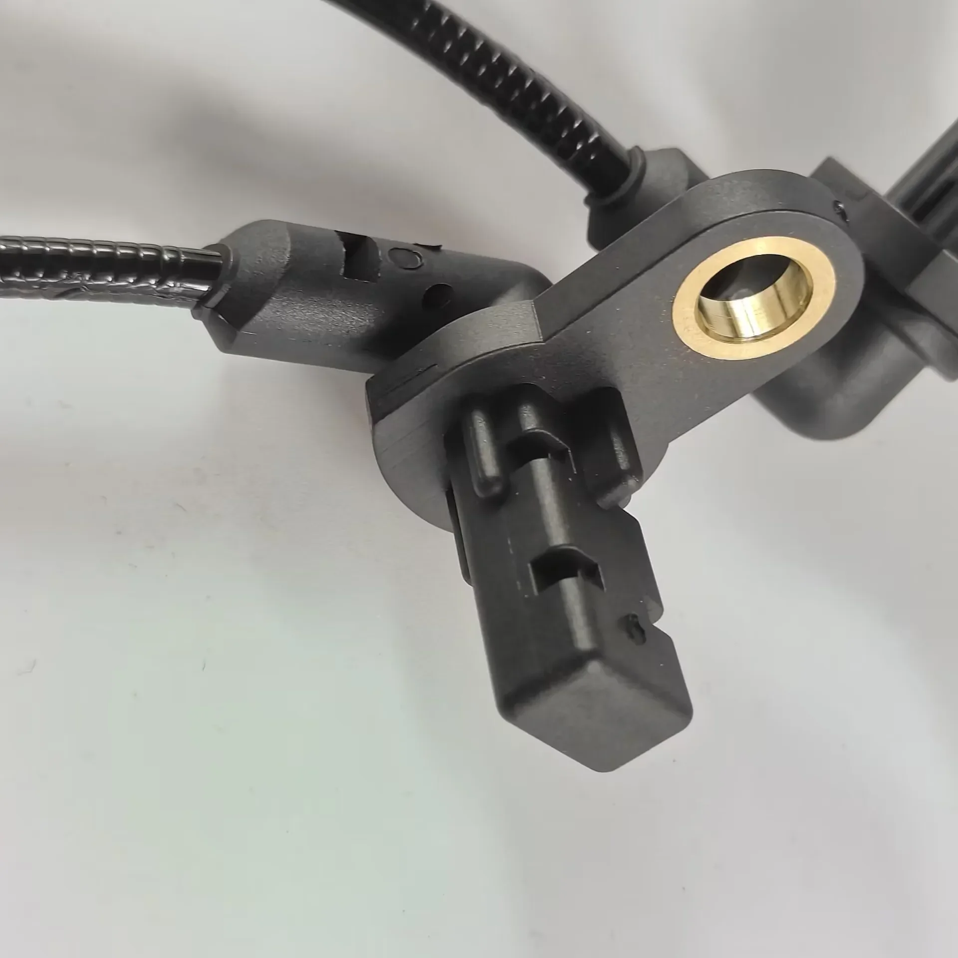 適者生存　PSA5 ABS Wheel Speed Sensor 05-12 for Nissan Pathfinder 47900