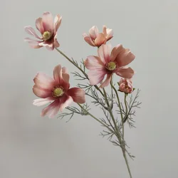 Elegant Silk Chamomile Flower - White Daisy Artificial Decoration for Weddings and Home Decor (Pastel pink)