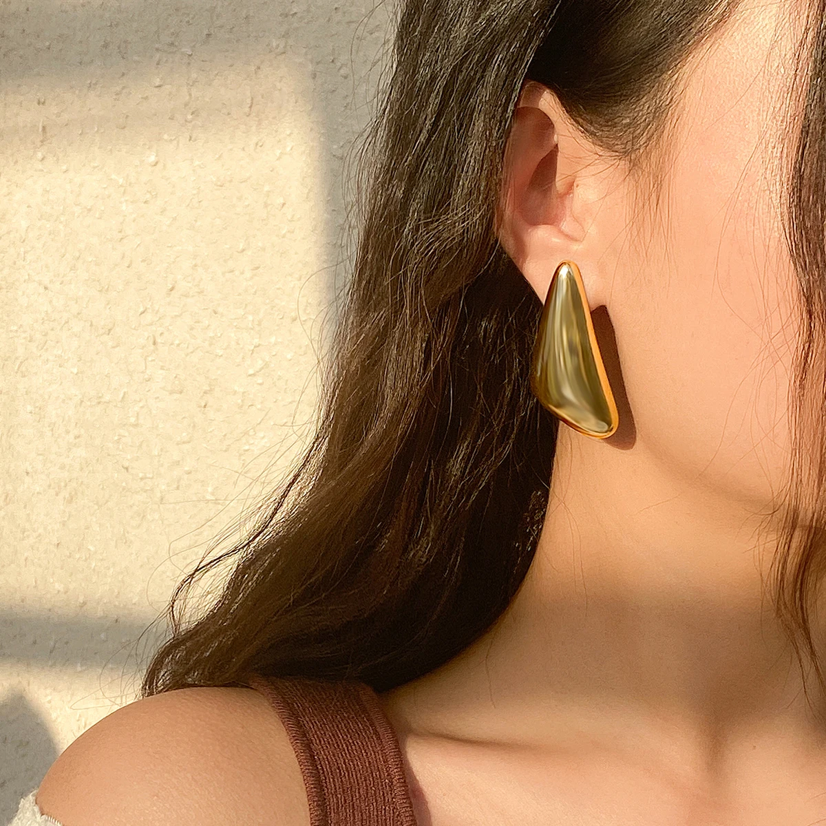 IngeSight.Z Punk Hip Hop Metal Geometric Triangle Stud