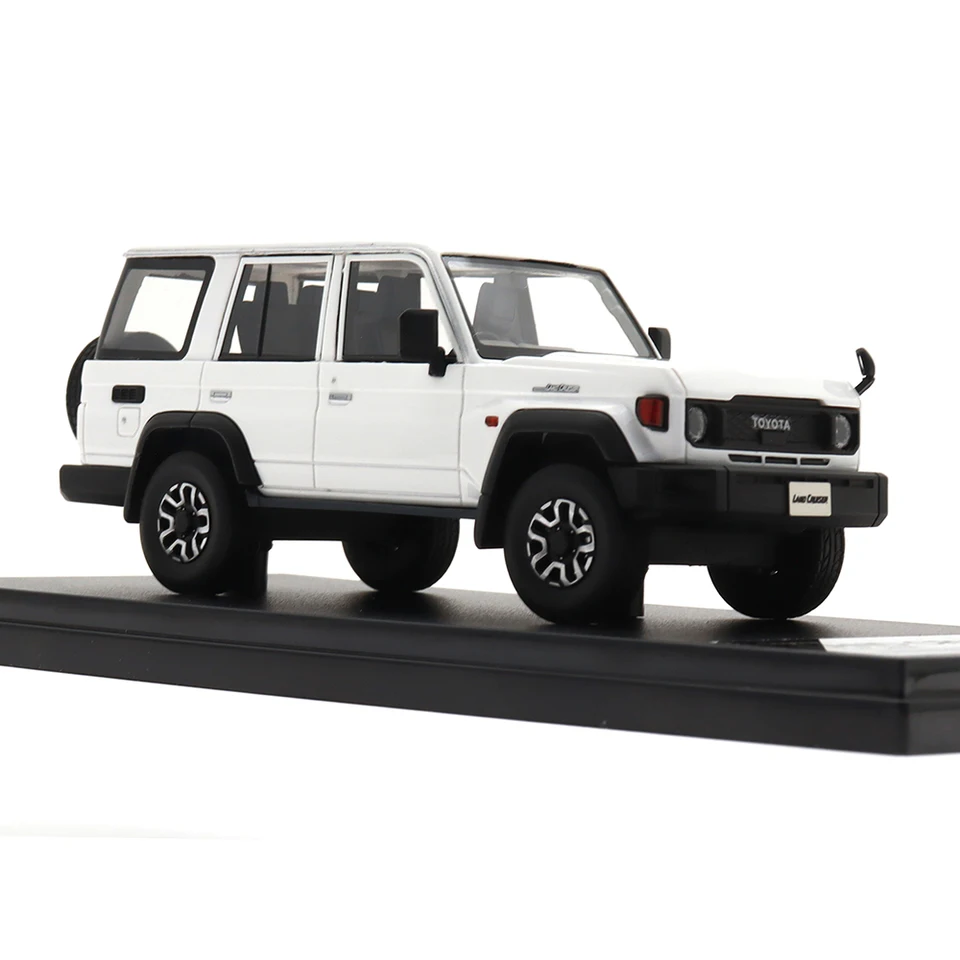 Hi-story Brand Model Car 1/43 TOYOTA LAND CRUISER【70 AX（2023