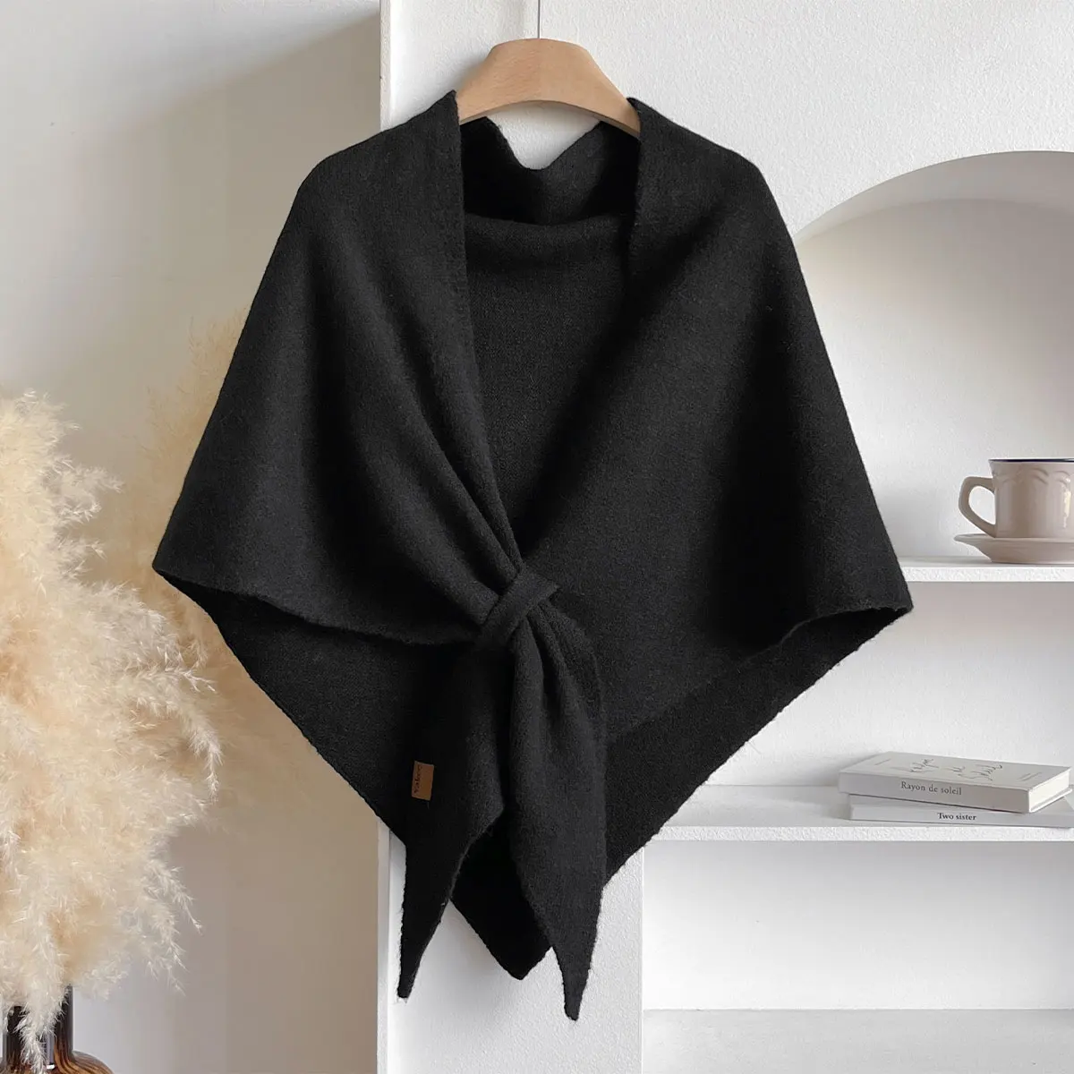 Autumn and Winter Korean Version New Women's Neck Wrap Wool Blended Triangular Shawl Female Thickened With Knitted Warm Shoulder