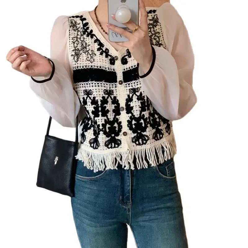 

Spring Autumn Knit Blouse Women Korean Fashion Chiffon Sleeves Patched Single Breast V-neck Embroidery Lady Blouses