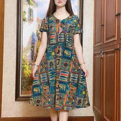 Vintage Floral V - Neck Dress with Ruffle Details and Pockets - Summer Collection - XXXL (Green)