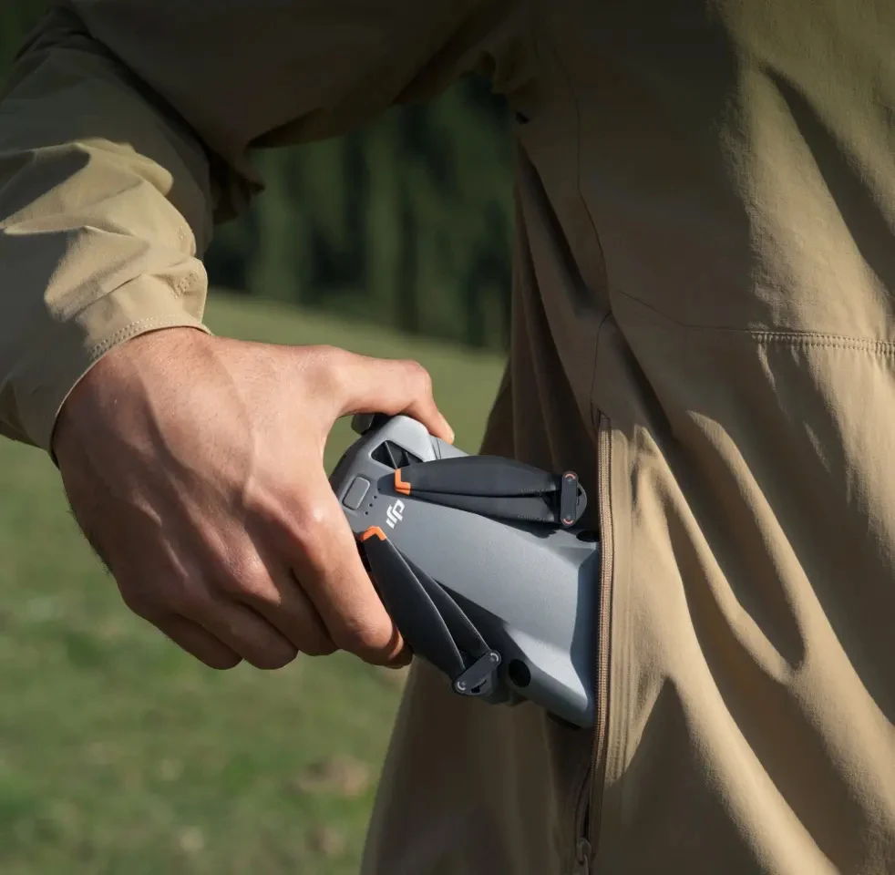 DJI Mini 5 Pro 1-Inch Large CMOS Camera Nightscape Omnidirectional Obstacle Sensing Lightweight and Portable