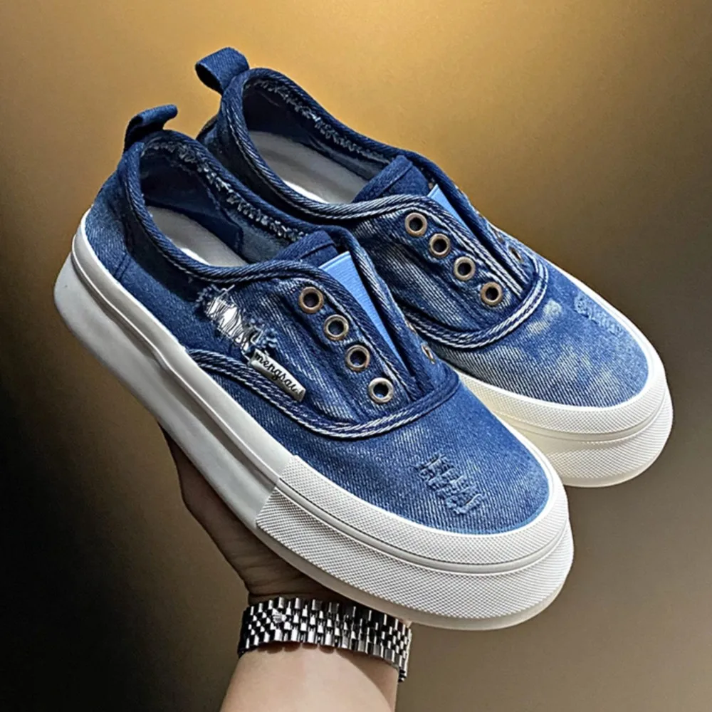 

2024 Осенняя дышащая джинсовая обувь на плоской подошве для женщин, повседневные Мягкие кроссовки для улицы, прогулок, черные, синие теннисные кроссовки, zapatillas de mujer
