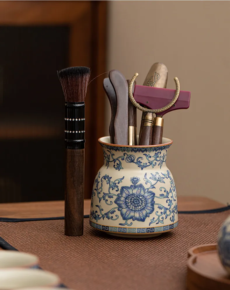 Description Picture 3 of itemChinese Blue and Flower Ru Kiln Ceramics Tea Making Tools Solid Wood Tea Ceremony Six Gentlemen Set Tea Clip Teaware Accessories