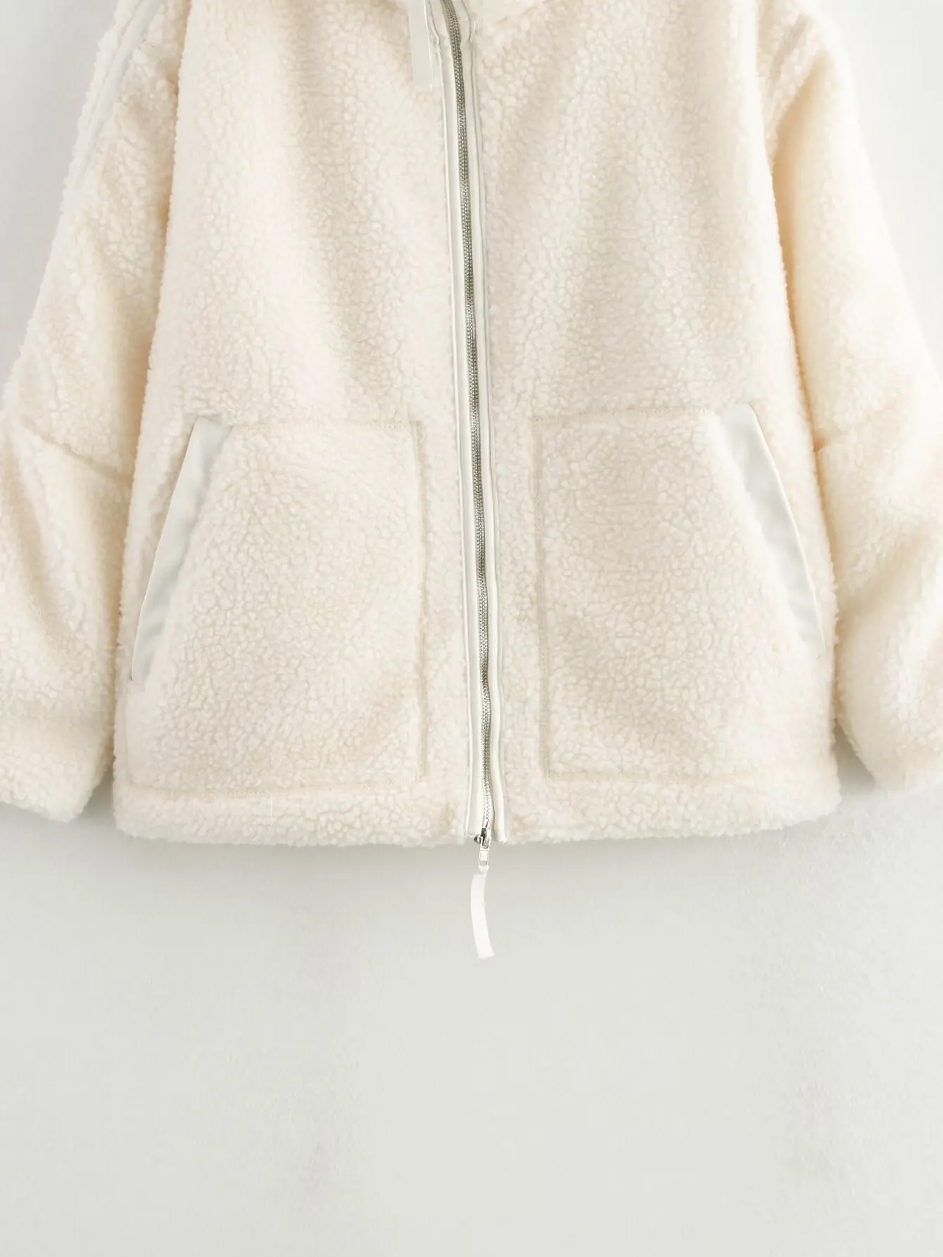 Winter Women's Jackets Wool Coat Beige Outwear Solid Casual Loose Elegant With Zipper Outerwear 2024 inszart Warm Thick Jacket