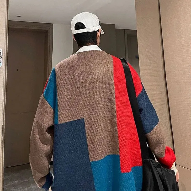 2024 Spring And Autumn Knitted Cardigan Coat Korean Edition Men's Outdoor Travel High Quality Loose V-Neck Contrast Knitted Coat