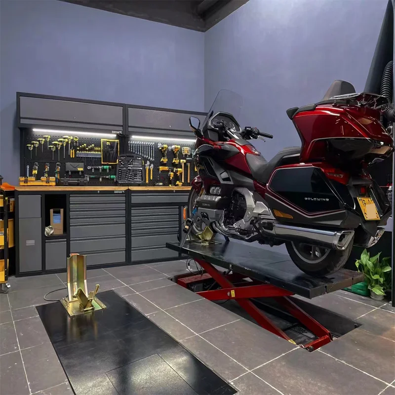 Рисунок 2 - Подъемная платформа для мотоцикла