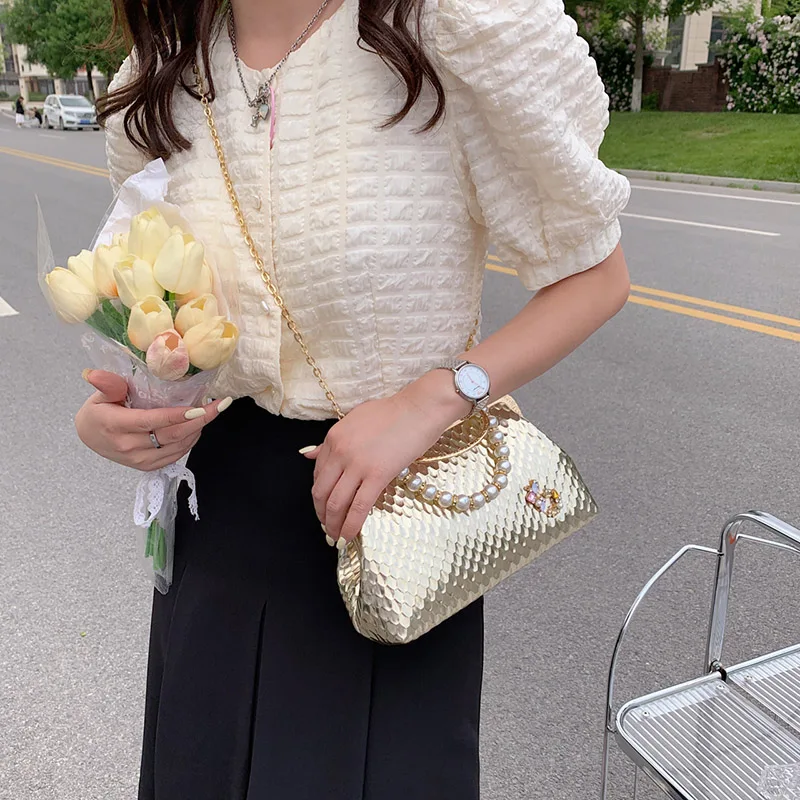 Luxury Women French Minority Shoulder Bags Gold Crossbody Bags Fashion Pearl Chain Shell Clip Small Handbag Eveing Clutch crossbody bag women handbags