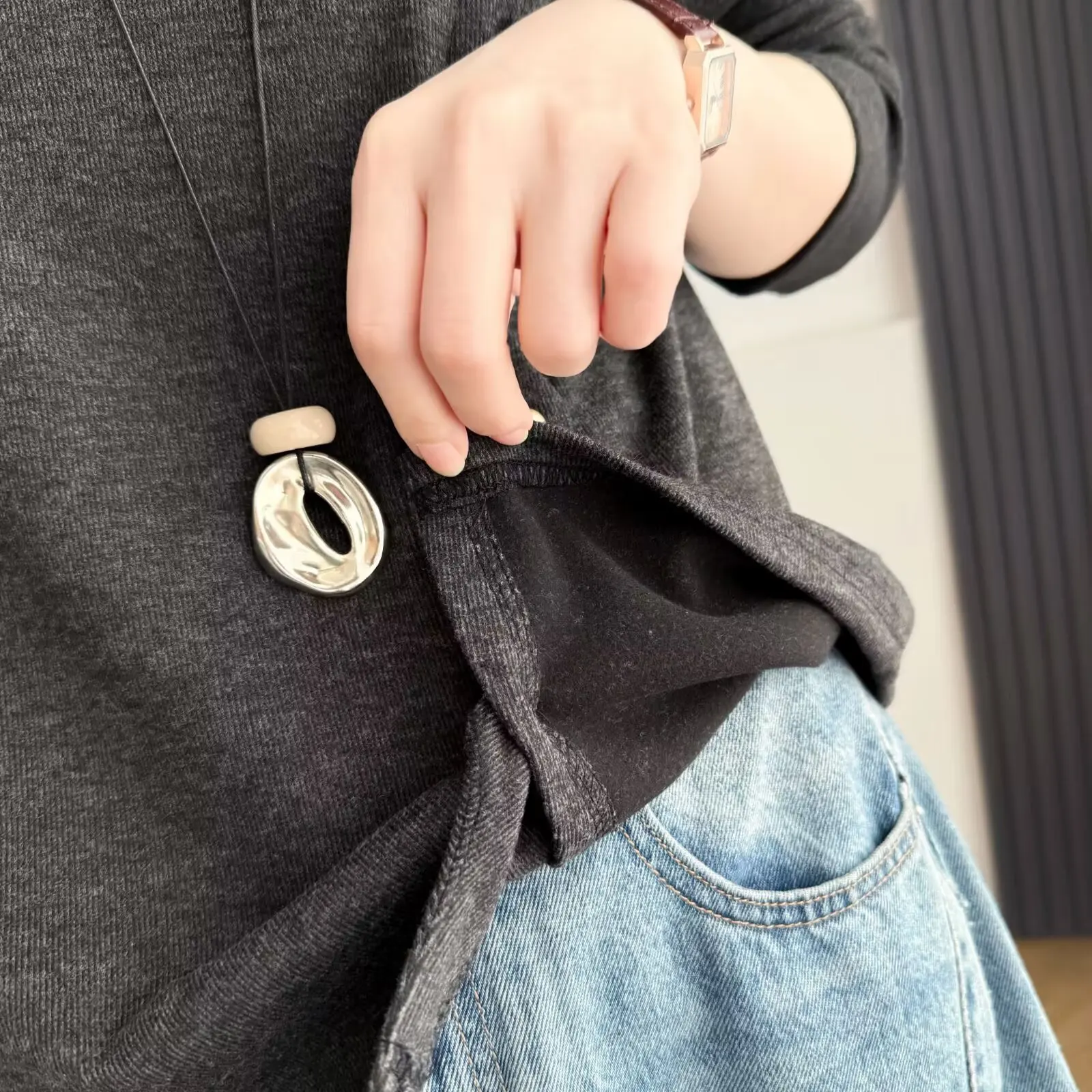 XXXXL Fashion Plus Size Woman Clothing T-Shirt New Fake Two Pieces With Split Fleece Warm Base Tops In Winter 2025